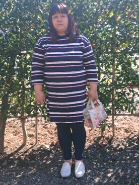 「アイテム（ポーチ）」を使った、かおりんさん（レディース・156cm）の秋コーディネート