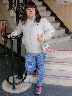 「NEW BALANCE（ニューバランス）のアイテム（その他アウター）」を使った、かおりんさん（レディース・156cm）の秋コーディネート