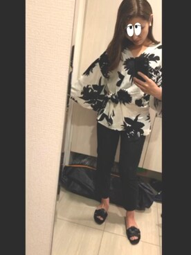 「ZARA（ザラ）のアイテム（シャツ/ブラウス、ブラック系）」を使った、Kuroyさん（レディース・157cm）の夏コーディネート