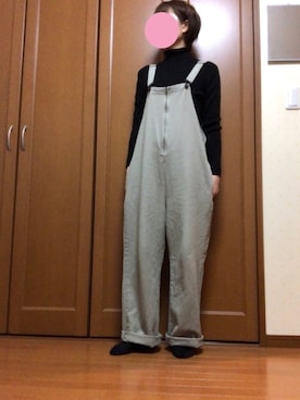 「rps（アールピーエス）のアイテム（オールインワン・サロペット）」を使った、すずめさん（レディース・160cm）の冬コーディネート