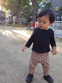 UNIQLO | クルーネックＴ（刺繍・長袖）(Tシャツ/カットソー)