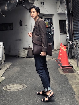 「DOUCAＬ'Ｓ（ドゥーカルス）のアイテム（サンダル）」を使った、Yumaさん（メンズ・182cm）の夏コーディネート