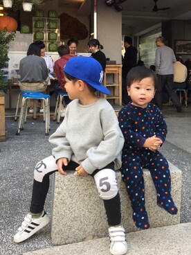 瑋苓 羅さんのコーディネート