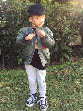 瑋苓 羅さんのコーディネート