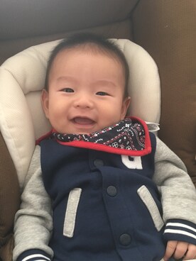 「GAP（ギャップ）のアイテム（ロンパース、グレー系）」を使った、hrmomさん（レディース）の秋コーディネート