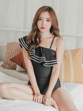 「モノキニ」｜JINさん（レディース・168cm）の春コーディネート