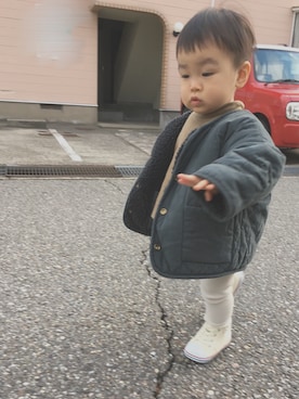 「むすこーで」｜「アイテム（ノーカラージャケット）」を使った、hakutoさん（キッズ・80cm）の冬コーディネート