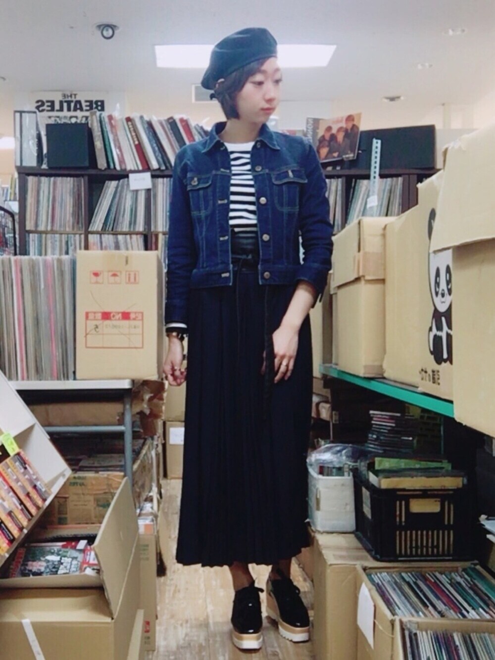 「オトナカジュアル、春コーデ、サッシュベルト、ベレー帽、Gジャン、ボーダー、ワイドパンツ、プリーツ」｜「ROPE' PICNICのレギュラーサイズGジャン（デニムジャケット、ブルー系）」を使った、ねっこさん（レディース・160cm）の春コーディネートの1枚目の写真