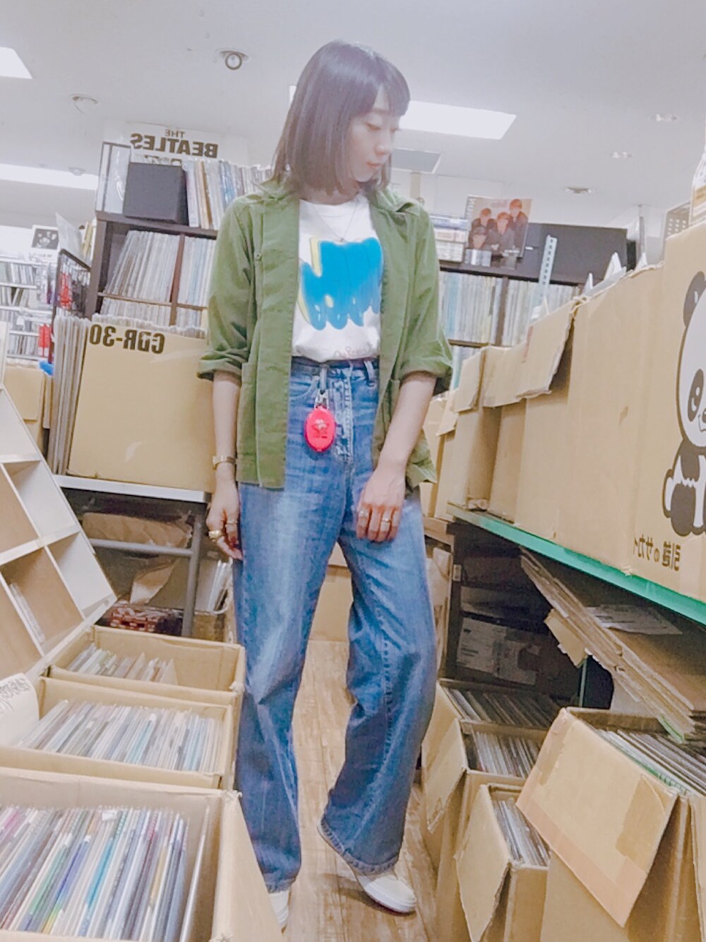 「シンプルコーデ、カジュアルコーデ、Tシャツ、ラクチンコーデ、デニム」｜「My Fav. CHILD WOMANの綿ツイル　エンザイム加工　ミリタリーブルゾン（ブルゾン、グリーン系）」を使った、ねっこさん（レディース・160cm）の夏コーディネートの1枚目の写真