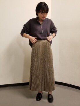 「アコーディオンプリーツ」｜「アイテム（スカート）」を使った、hirai.さん（レディース・158cm）の秋コーディネート