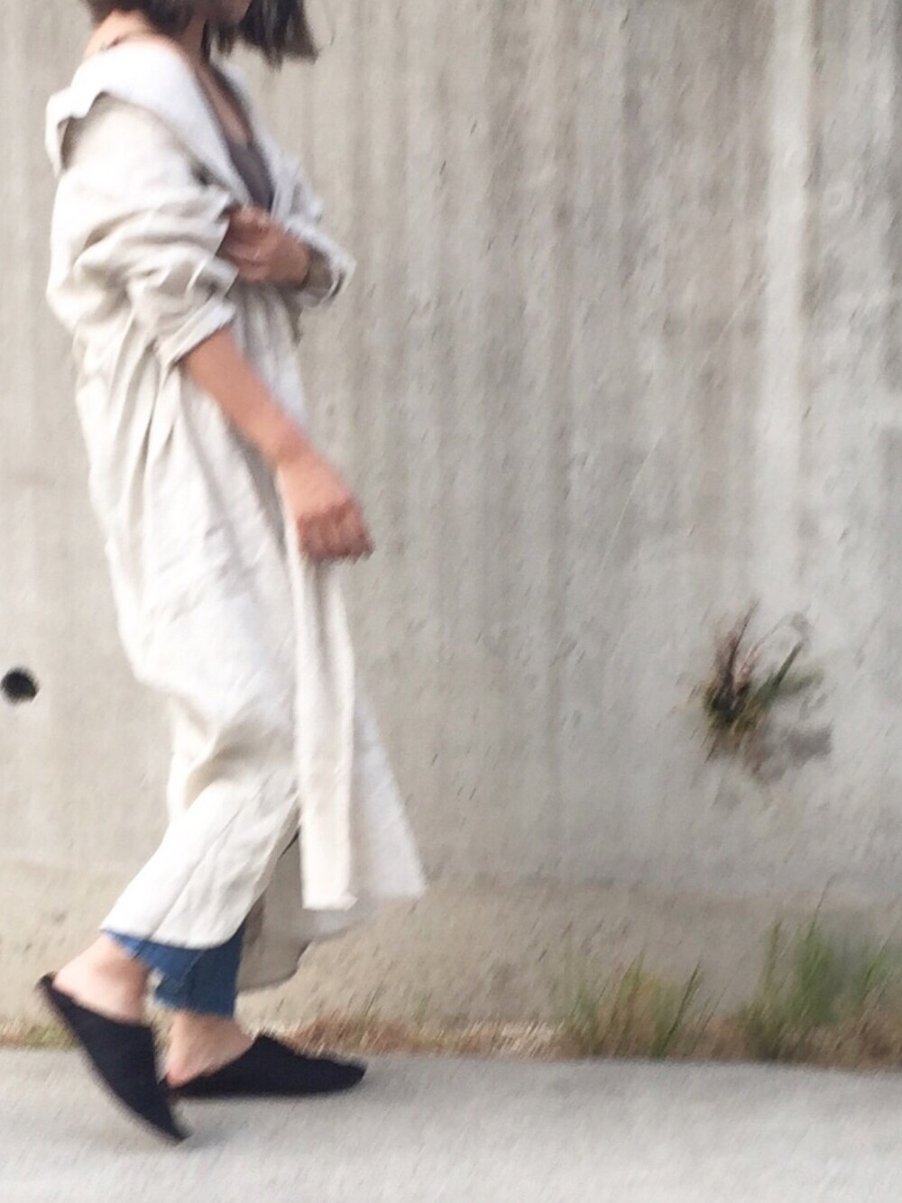 「シンプル、パンツスタイル、低身長、大人カジュアル」｜「ZARAのアイテム（その他シューズ、ブラック系）」を使った、Awamura Mihoさん（レディース・152cm）の春コーディネートの1枚目の写真