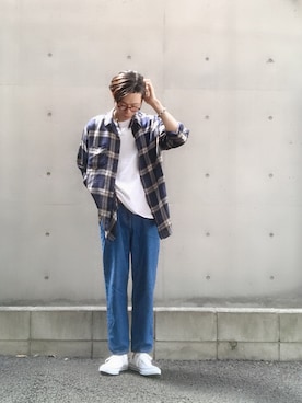 「WHITE LINE（ホワイトライン）のアイテム」を使った、Taka___Hiroさん（メンズ・177cm）の春コーディネート