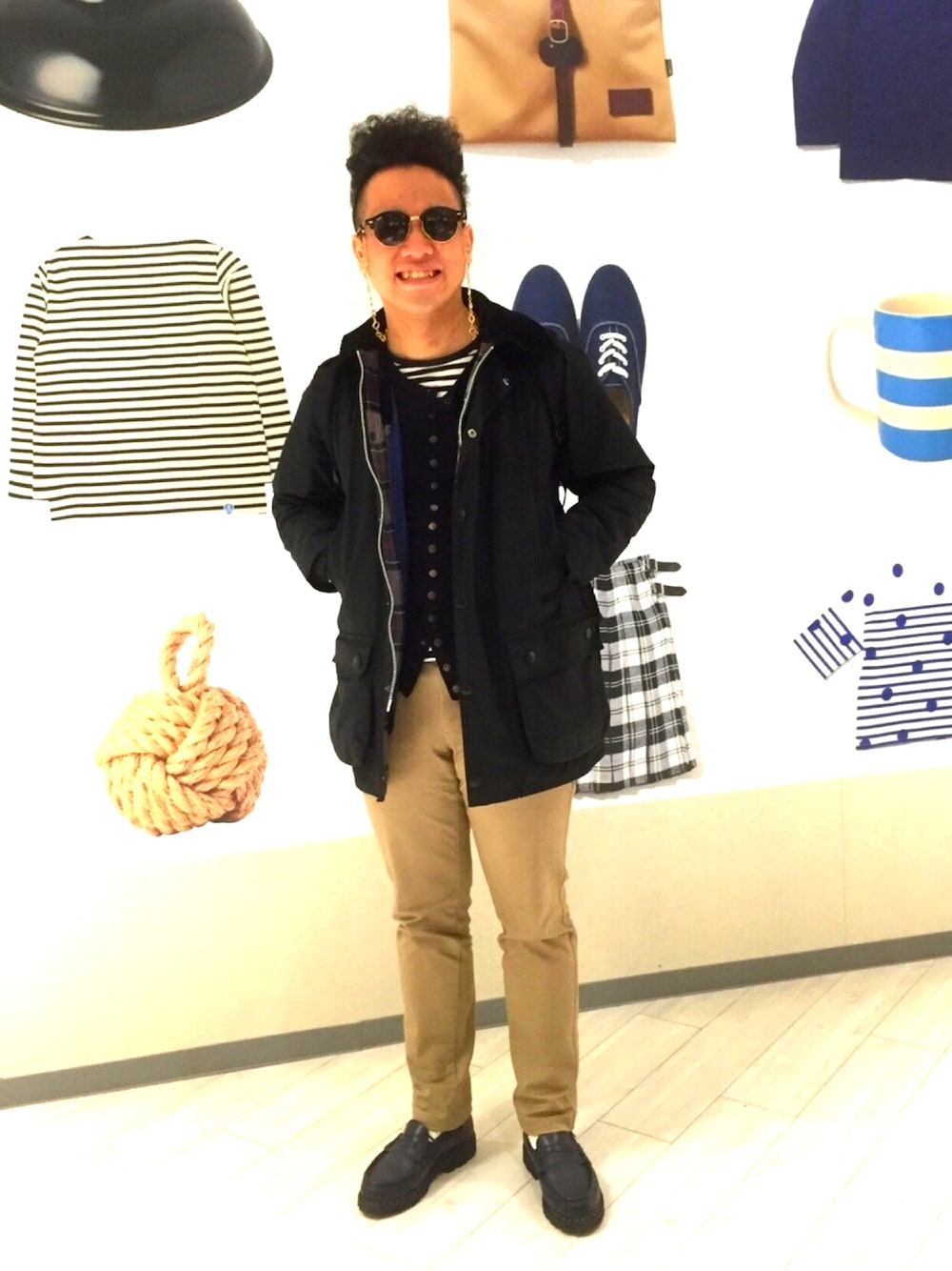 「バブアー、アニエスベー、パラブーツ、たわし、クワトロチェーロ」｜「BarbourのBarbour SL Beaufort Jacket（その他アウター、ブラック系）」を使った、Team-NBrさん（メンズ・162cm）の春コーディネートの1枚目の写真