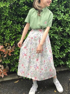 「アメリカ古着のアイテム（シャツ/ブラウス、グリーン系）」を使った、HUG Harajukuさん（レディース・163cm）の春コーディネート