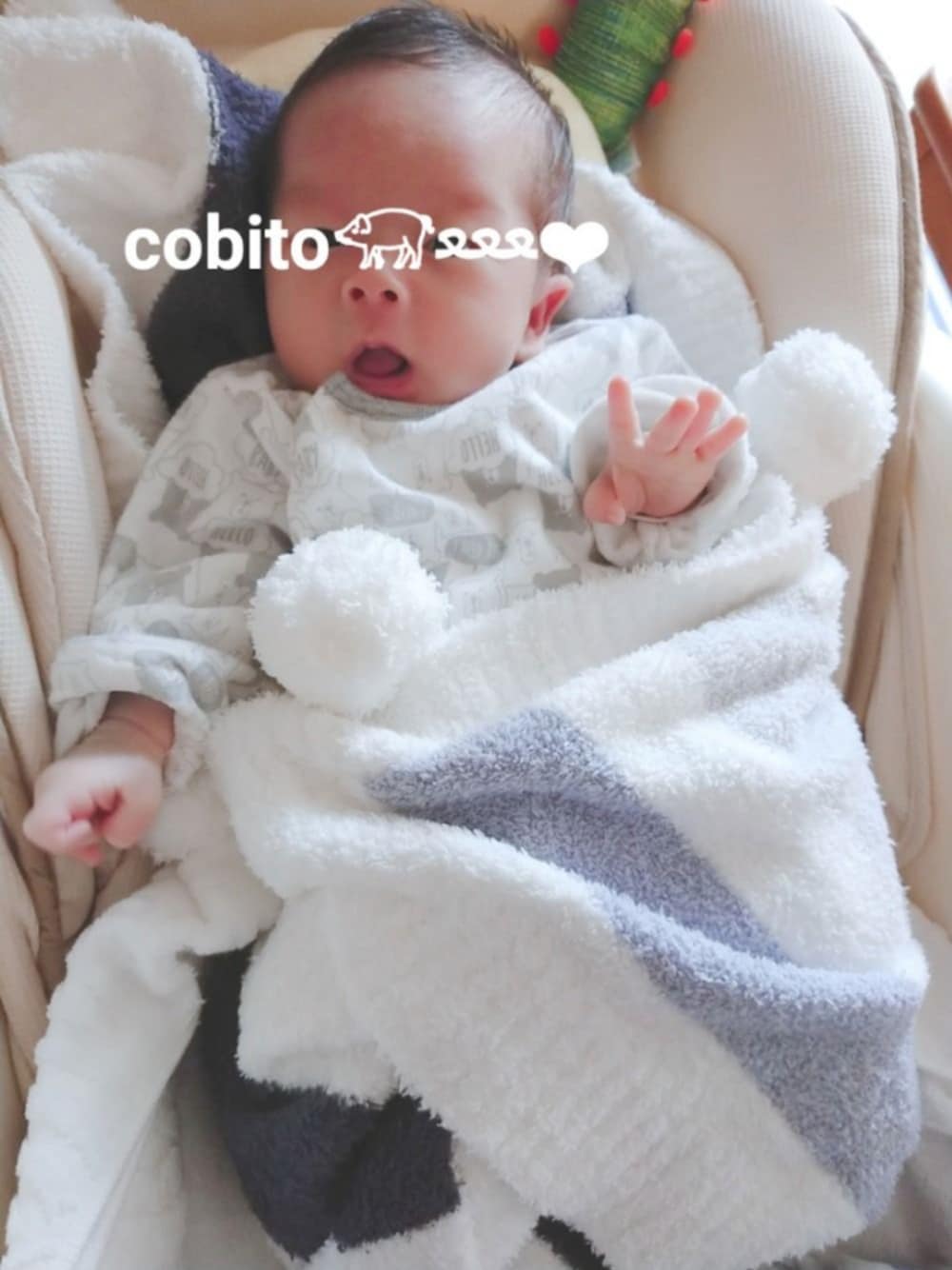 「男の子、おとこのこ、ベビーコーデ、kids、kidsfashion、新生児、０歳」｜「しまむらのアイテム（ロンパース、ホワイト系）」を使った、cobito_chan𓃟ﻌﻌﻌ❤︎さん（キッズ・70cm）の冬コーディネートの1枚目の写真