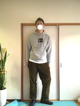 「VANS（バンズ）のアイテム（パーカー）」を使った、すけさん（メンズ・188cm）の秋コーディネート