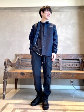 「春めきシューズ」｜「アイテム（ナイロンジャケット）」を使った、TAMBATA NAOTOさん（メンズ・171cm）の春コーディネート