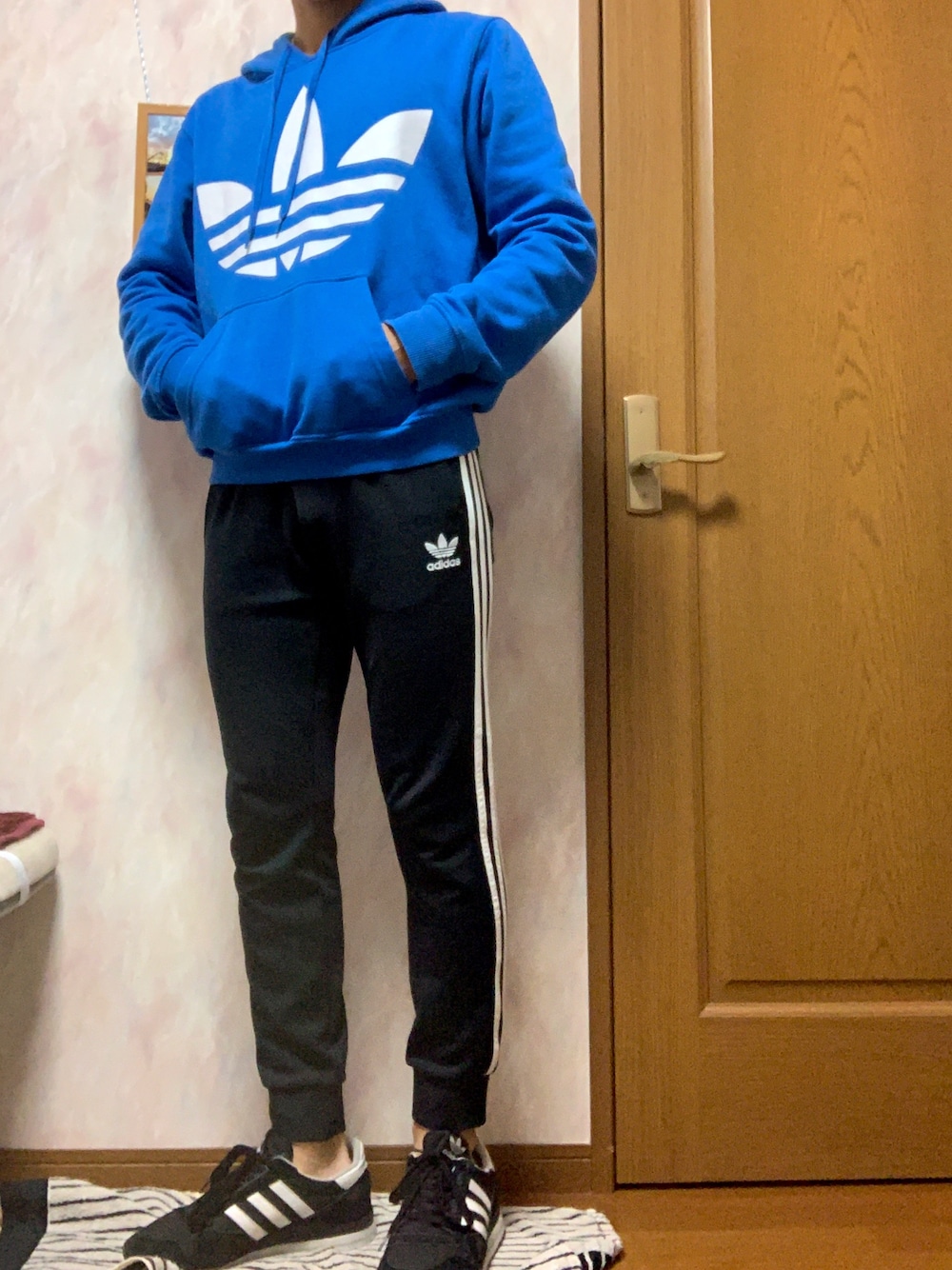 ADIDAS(アディダス): ZX 500 OGを使ったメンズ人気ファッション