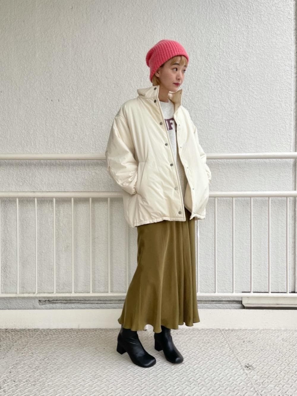 BY ナイロンパフ スタンドドロースト ブルゾンを使った人気