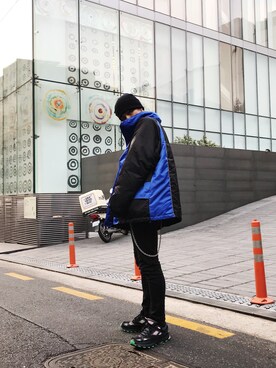 「LONELY/論理（ロンリー）のアイテム」を使った、KULO さん（メンズ・180cm）の冬コーディネート