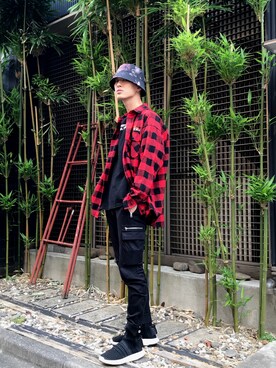 「LAD MUSICIAN（ラッドミュージシャン）のアイテム（帽子）」を使った、KULO さん（メンズ・180cm）の秋コーディネート