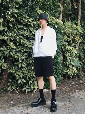 「PRADA（プラダ）のアイテム（帽子）」を使った、KULO さん（メンズ・180cm）の夏コーディネート