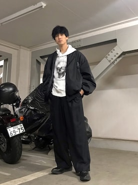 「LAD MUSICIAN（ラッドミュージシャン）のアイテム（MA-1）」を使った、KULO さん（メンズ・180cm）の秋コーディネート