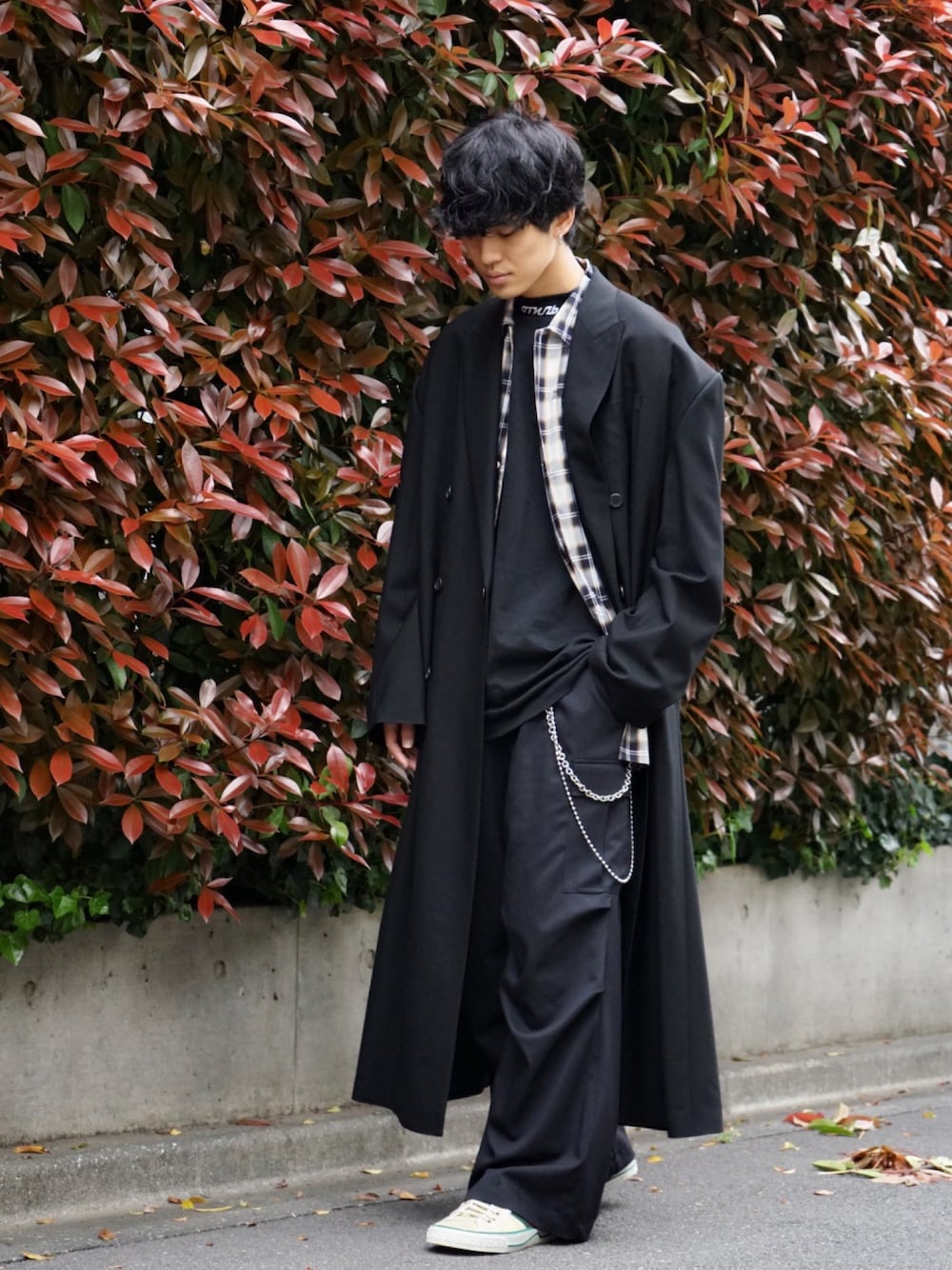 LAD MUSICIANのステンカラーコートを使った人気ファッション