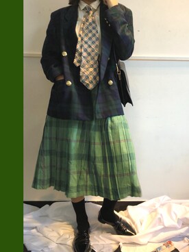 「VINTAGE（ヴィンテージ）のアイテム（スカート、グリーン系）」を使った、WhoseRosebudさん（レディース・158cm）の秋コーディネート