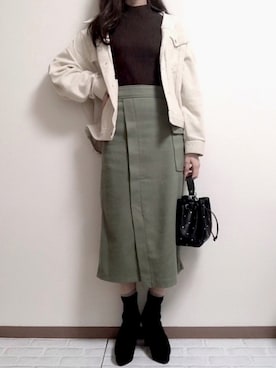 「リブニット」｜「アイテム（ブーティ）」を使った、杏子anzuさん（レディース・160cm）の冬コーディネート