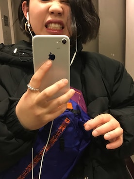 「Guess（ゲス）のアイテム（アクセサリー）」を使った、maoさん（レディース・153cm）の冬コーディネート