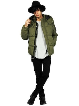 「ハットコーデ」｜「アイテム（ダウンジャケット/コート）」を使った、8(eight)さん（メンズ・175cm）の冬コーディネート