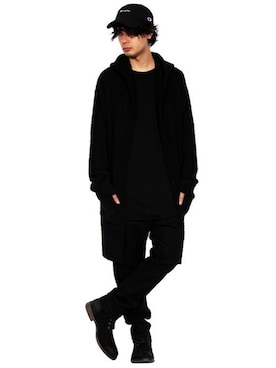 「８(eight)（エイト）のレザー ブレスレット 革 皮 バングル（バングル/リストバンド）」を使った、8(eight)さん（メンズ・175cm）の冬コーディネート