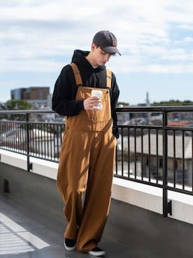 「８(eight)（エイト）のアイテム（サロペット/オーバーオール）」を使った、8(eight)さん（メンズ・180cm）の冬コーディネート