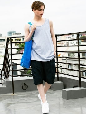 「アイテム（タンクトップ、グレー系）」を使った、8(eight)さん（メンズ・180cm）の夏コーディネート