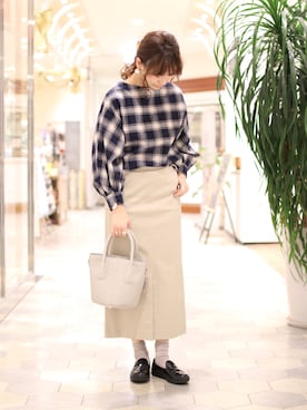 「MANEBU（マネブ）のアイテム（シューズ）」を使った、anzuさん（レディース・158cm）の冬コーディネート