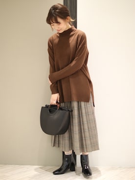 URBAN RESEARCH DOORS - 新品 モックネックチュニックニット モカ アーバンリサーチDOORS URBAN RESEARCH DOORS（アーバンリサーチドアーズ）の「モック