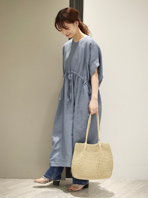 Urban Research Doorsanzuさんのワンピースを使ったコーディネート Zozotown