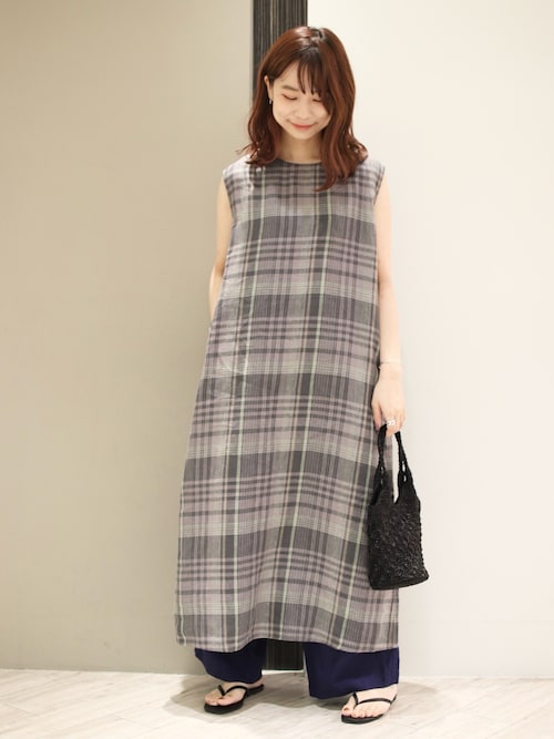 Urban Research Doorsanzuさんのワンピースを使ったコーディネート Zozotown