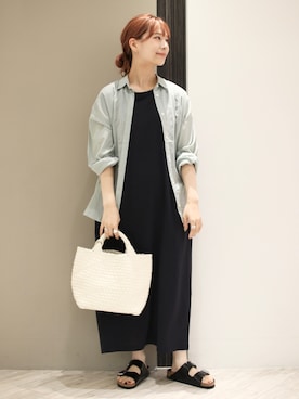 「URBAN RESEARCH DOORS（アーバンリサーチドアーズ）のコットンローンシャツ（シャツ/ブラウス）」を使った、anzuさん（レディース・158cm）の夏コーディネート