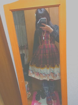 「タータンチェック」｜「アイテム（ジャンパースカート）」を使った、erikaさん（レディース・157cm）の秋コーディネート