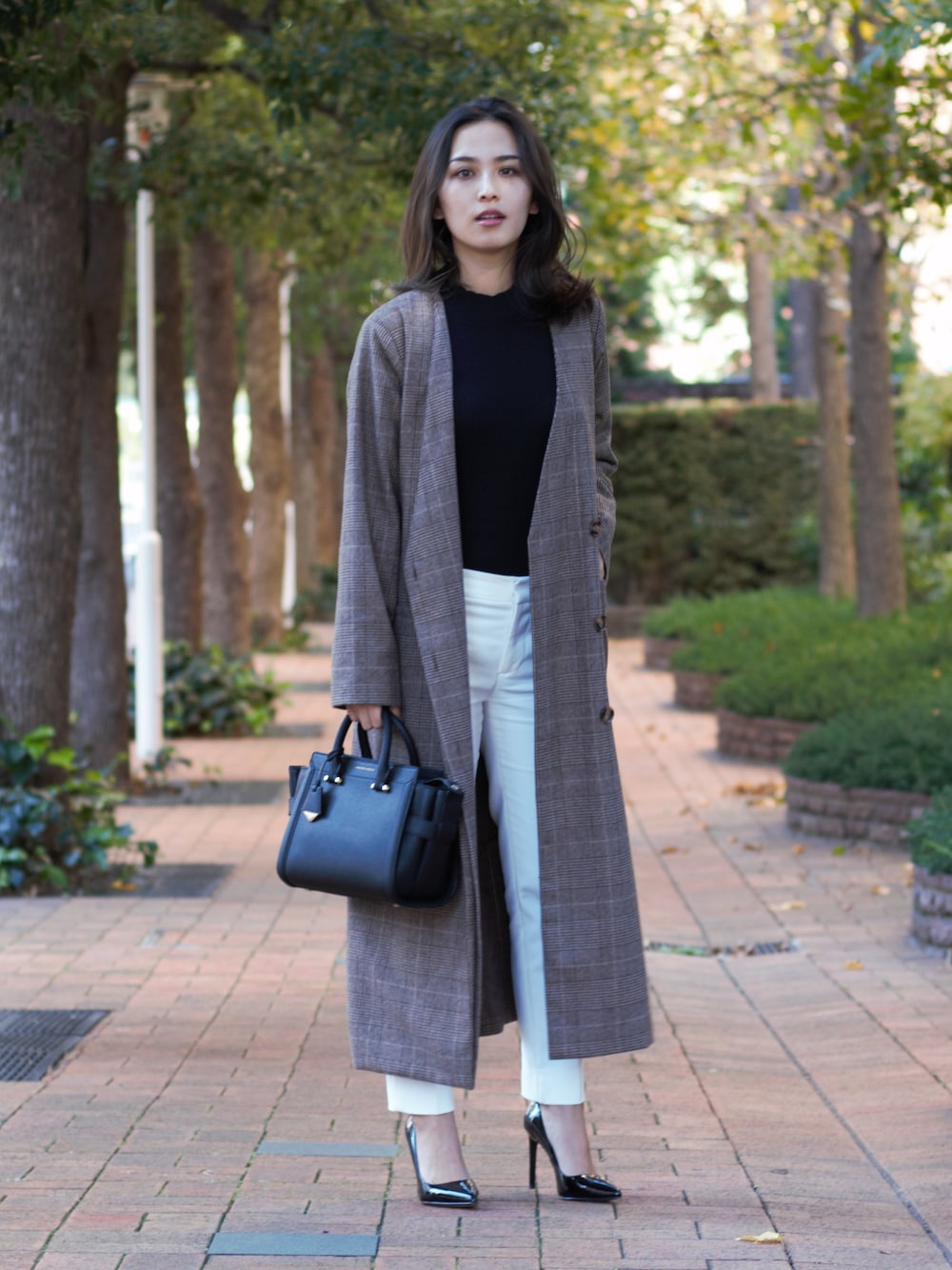 CHARLES & KEITHさんの「クラシック ストラクチャーシティバッグ / Classic Structured City Bag（CHARLES & KEITH）」を使ったコーディネート