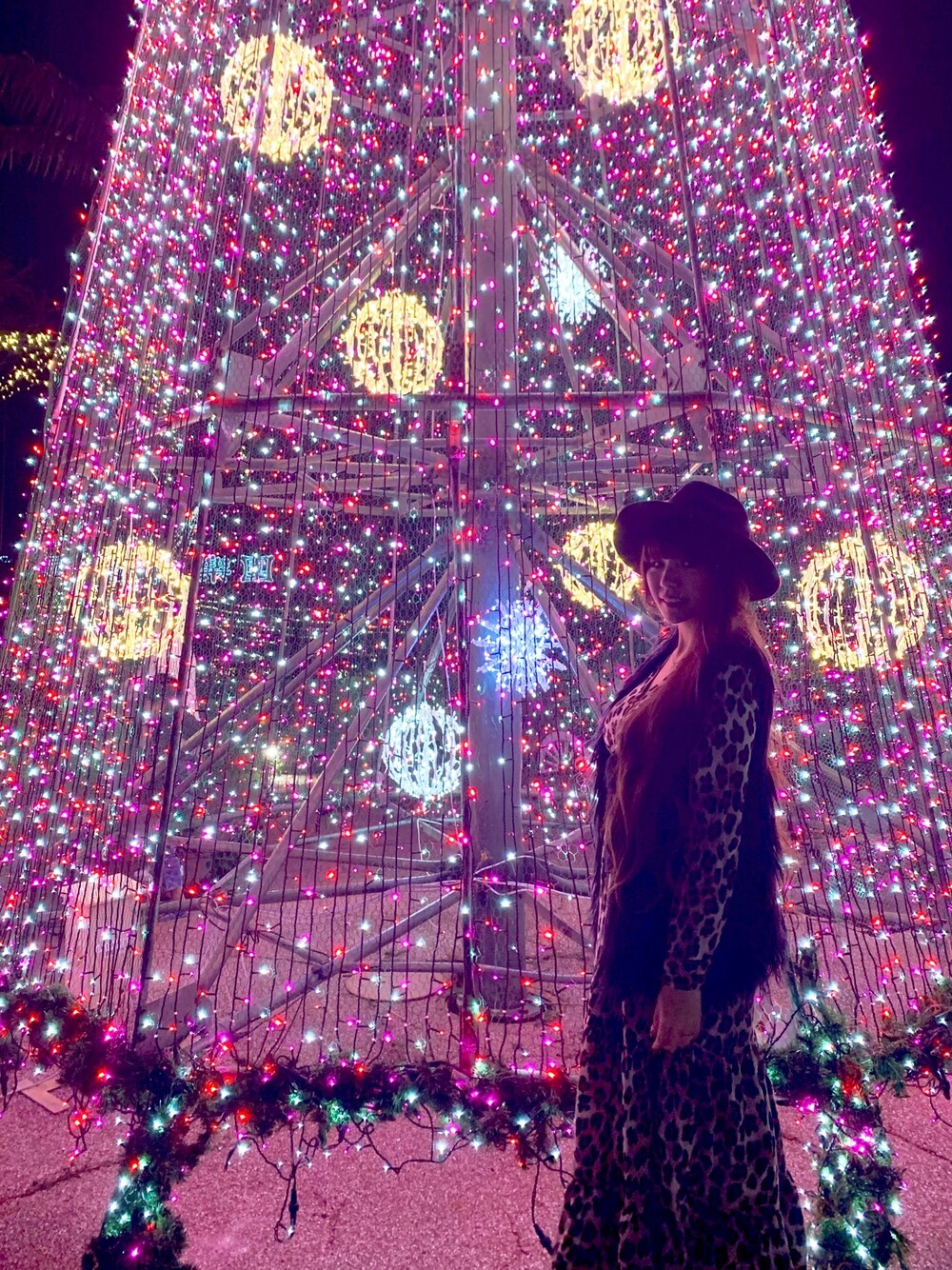 「冬、クリスマスコーデ、今日のコーデ、プチプラコーデ、ootd、ファッション、fashion、code」｜「GRLのチベットファーベスト（その他アウター、ベージュ系）」を使った、kumiさん（レディース・166cm）の冬コーディネートの1枚目の写真