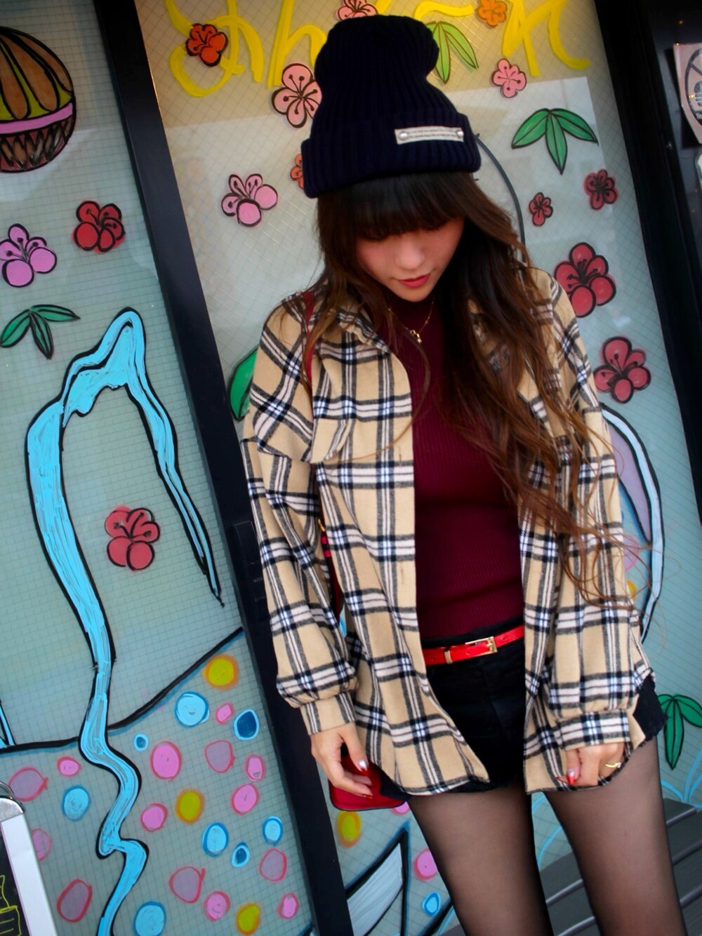 「休日スタイル、着回しコーデ、プチプラ、冬アウター、GRL、ファッション、fashon、ootd」｜「GRLのオーバーサイズチェックシャツ（シャツ/ブラウス、ベージュ系）」を使った、kumiさん（レディース・166cm）の冬コーディネートの1枚目の写真