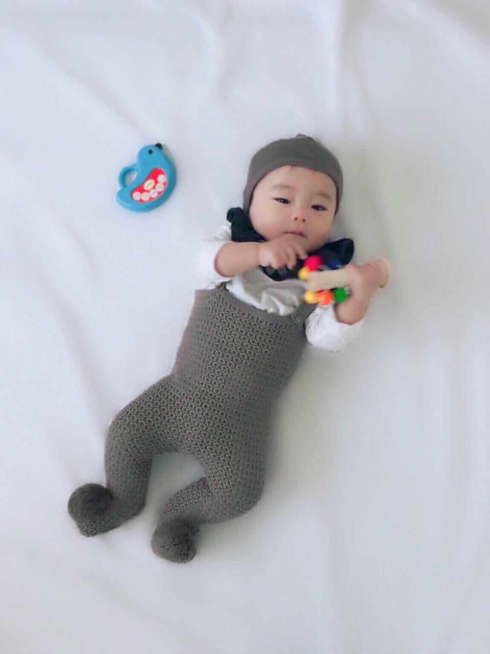 「赤ちゃん、ベビーコーデ、キッズコーデ、男の子、7ヶ月、wolf&rita、冬、秋のコーデ」｜「wolf&ritaのアイテム（サロペット/オーバーオール、ブラウン系）」を使った、yukiさん（キッズ・70cm）の秋コーディネートの1枚目の写真