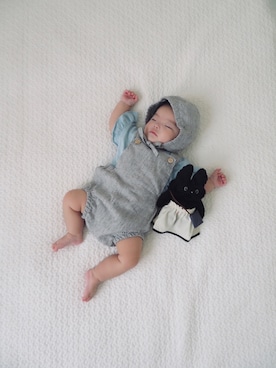 「アイテム（ロンパース、ブラック系）」を使った、yukiさん（キッズ・74cm）の夏コーディネート