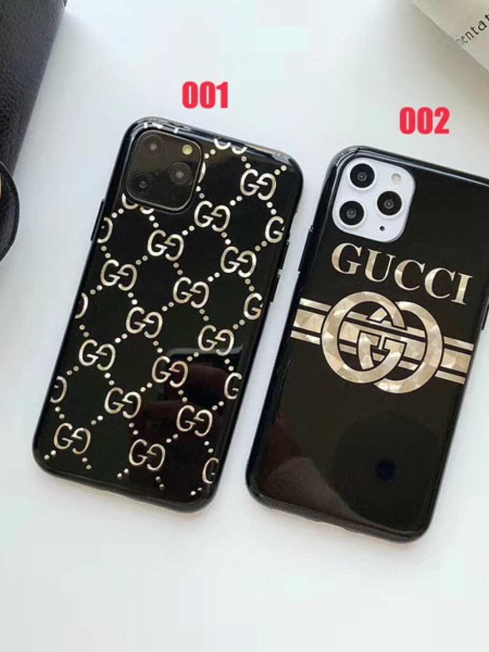 「GUCCI iphone11pro maxケース（トラベルグッズ、ブラウン系）」を使った、supsupsupeeさん（キッズ・172cm）の冬コーディネートの1枚目の写真