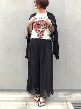 「刺繍」｜「アイテム（ビーチサンダル）」を使った、mayu.tさん（レディース・155cm）の春コーディネート