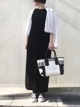 「TODAYFUL（トゥデイフル）のベンドフレームピアス（ピアス（両耳用））」を使った、mayu.tさん（レディース・155cm）の春コーディネート