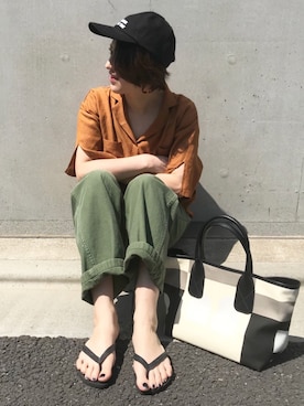 「TODAYFUL（トゥデイフル）のベンドフレームピアス（ピアス（両耳用））」を使った、mayu.tさん（レディース・155cm）の春コーディネート